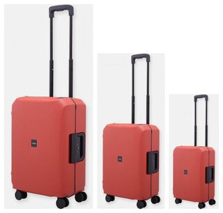 Комплект чемоданов Lojel Voja из полипропилена Красный