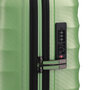 Средний чемодан Titan Highlight на 50/70 л весом 3,2 кг из полипропилена Зеленый