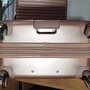 Мала валіза Swissbrand Rome на 54/62 л вагою 3,6 кг Золотистый