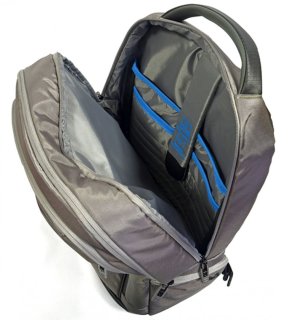Бизнес рюкзак для ноутбука диагональю 15.6" Roncato Overline, серебро