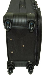 Большой чемодан 85 л Skyflite Spirit Black