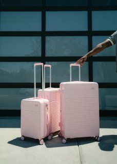 Большой чемодан Heys Pastel на 97/116 л весом 4,6 кг из поликарбоната Розовый Большой чемодан Heys Pastel на 97/116 л весом 4,6 кг из поликарбоната Розовый