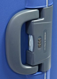 Большой чемодан из полипропилена 85 л Roncato Ghibli Blue