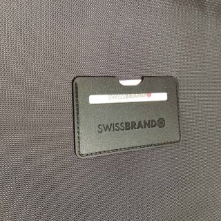 Большой чемодан Swissbrand Celtic 106/117 л весом 4,1 кг Серый