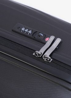 Большой чемодан V&V Travel Flash light 2.0 с расширением на 115/125 л весом 4,3 кг из полипропилена Черный