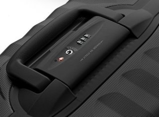 Большой элитный чемодан 80 л Roncato Uno SL Black