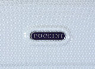 Большой пластиковый чемодан 4-х колесных 95 л PUCCINI, белый