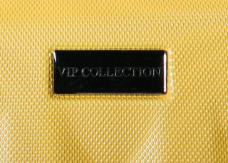Большой пластиковый чемодан 96 л Vip Collection Benelux 28 Yellow