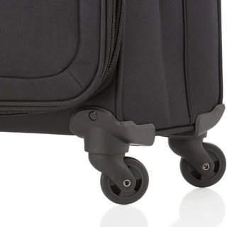 CarryOn AIR (M) Black 70/84 л чемодан из полиэстера на 4 колесах черный