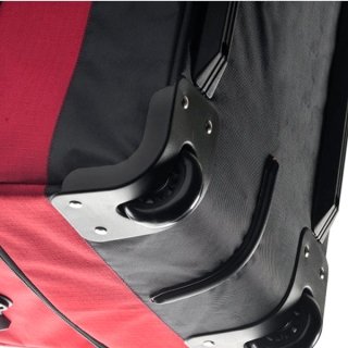 CarryOn Daily 108 Red 108 л сумка дорожная на колесах из полиэстера красная