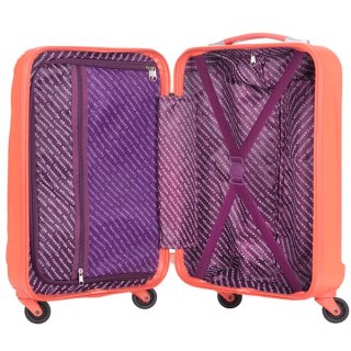 CarryOn Skyhopper (S) Coral 32 л чемодан из поликарбоната на 4 колесах коралловый