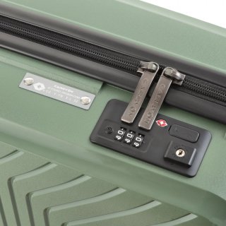 CarryOn Transport 35 л чемодан из полипропилена на 4 колесах оливковый