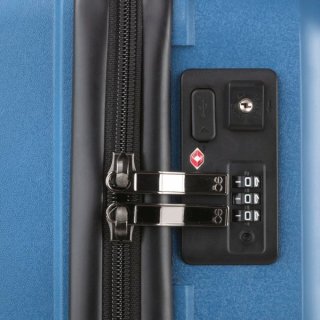 CarryOn Transport (S) Blue Jeans 35 л чемодан из полипропилена на 4 колесах синий