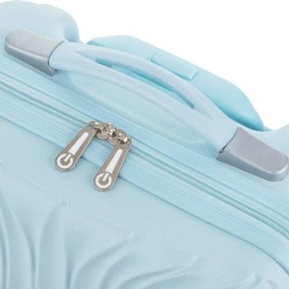 CarryOn Wave (S) Baby Blue 35 л чемодан из поликарбоната на 4 колесах голубой