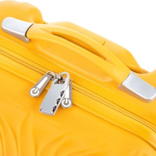 CarryOn Wave (S) Ocher 35 л чемодан из поликарбоната на 4 колесах желтый