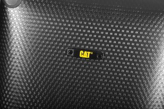 CAT Hexagon 37 л чемодан из полипропилена на 4-х колесах черный
