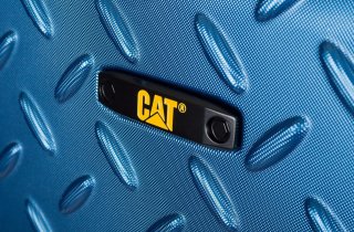 CAT Industrial Plate 2 100/110 л валіза-гігант на 4-х колесах блакитна