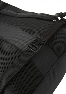 CAT Urban Mountaineer 32 л рюкзак с отделением для ноутбука из полиэстеру черный