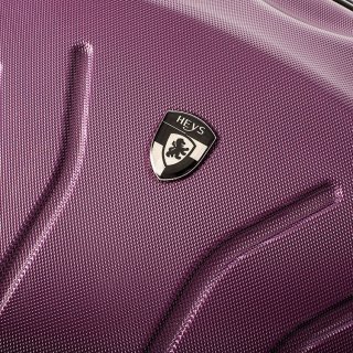 Чемодан гигант из поликарбоната 104 л Heys Lightweight Pro, черный