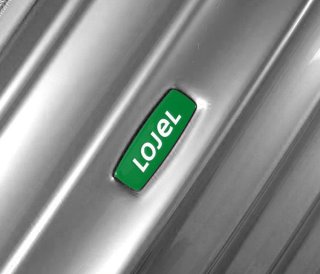 Чемодан гигант из поликарбоната 93 л Lojel Wave, серебристый