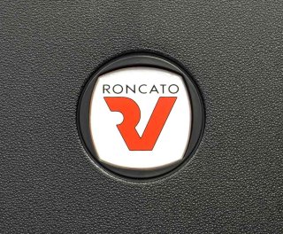 Чемодан гигант из полипропилена 125 л Roncato Ghibli Black