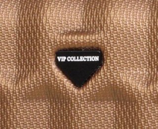Чемодан гигант на 4-х колесах 102 л Vip Collection Barbados 28 Gold
