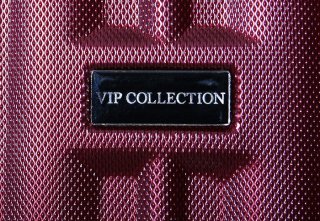 Чемодан малый на 4-х колесах Vip Collection Panama 20 Бордовый