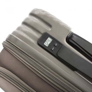 Чемодан ручная кладь Heys Charge-A-Weigh ll на 38 л, отдел для ноутбука, встроенные весы, USB-порт из поликарбоната Серый 