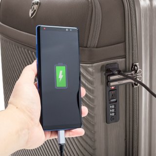 Чемодан ручная кладь Heys Charge-A-Weigh ll на 38 л, отдел для ноутбука, встроенные весы, USB-порт из поликарбоната Серый 