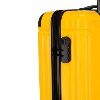 Чемодан ручная кладь Travelite Cruise на 37 л весом 2,7 кг из пластика Желтый