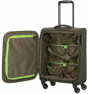 Чемодан Travelite GO на 33 л весом 2,2 кг Зеленый