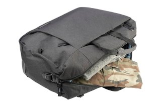Дорожная сумка Tucano Agio Weekender на 30 л с отделом для ноутбука Черная Дорожная сумка Tucano Agio Weekender на 30 л с отделом для ноутбука Черная