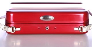 Элегантная красная женская сумочка Zero Halliburton