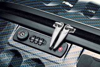 Элитный чемодан 38 л Roncato UNO ZSL Premium Carbon Ottanio/carbon