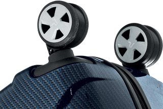 Элитный чемодан 38 л Roncato UNO ZSL Premium Carbon Ottanio/carbon