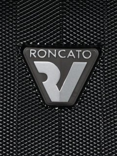 Элитный чемодан 41 л Roncato UNO ZSL Premium, черный