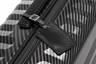 Элитный чемодан гигант из поликарбоната и кожи 113 л Roncato Uno Zip Delux Limited Edition, карбон