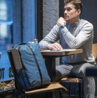 Міський рюкзак-сумка трансформер Hedgren Central на 14 л Синій
