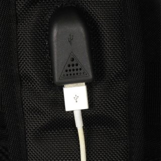 Міський рюкзак Swissbrand Ribe на 20 л з USB-виходом та відділом для ноутбука до 15,6 д Чорний Міський рюкзак Swissbrand Ribe на 20 л з USB-виходом та відділом для ноутбука до 15,6 д Чорний