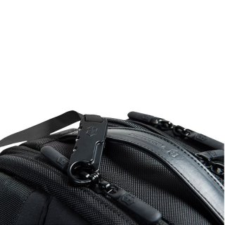 Міський рюкзак Victorinox Travel ALTMONT Professional – 24 л Чорний Міський рюкзак Victorinox Travel ALTMONT Professional – 24 л Чорний