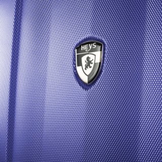 Heys Velocity (M) Black 60 л чемодан из поликарбоната на 4 колесах черный