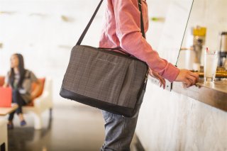 HP Slim Professional Top Load Case