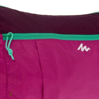 Компактная сумка из полиэстера 15 л. Quechua, малиновый Компактная сумка из полиэстера 15 л. Quechua, малиновый