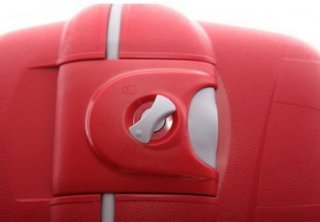 Комплект чемоданов из полипропилена 70/90 л Roncato Light, красный