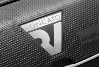 Комплект валіз із поліпропілену 80/118 л Roncato Box, чорний