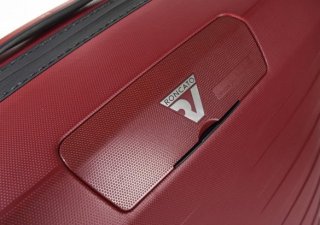 Комплект чемоданов из полипропилена 80/118 л Roncato Box, красный