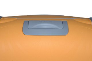 Комплект полипропиленовых чемоданов на 4-х колесах 70/90 л Roncato Light, желтый
