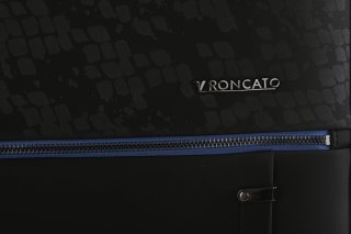 Комплект тканевых чемоданов на 4-х колесах Roncato Zero Gravity Deluxe, черный