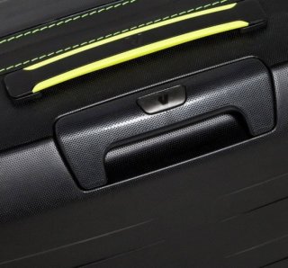 Легка валіза гігант із гнучкого поліпропілену 118 л Roncato Box, чорний з жовтим
