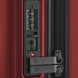 Маленький чемодан ручная кладь Victorinox AIROX – 33 л, 2,3 кг Красный